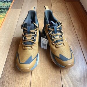 NWOB $220 adidas Terrex Free Hiker 2.0 GORE-TEX Men’s Sz 9.5 Bronze Strata